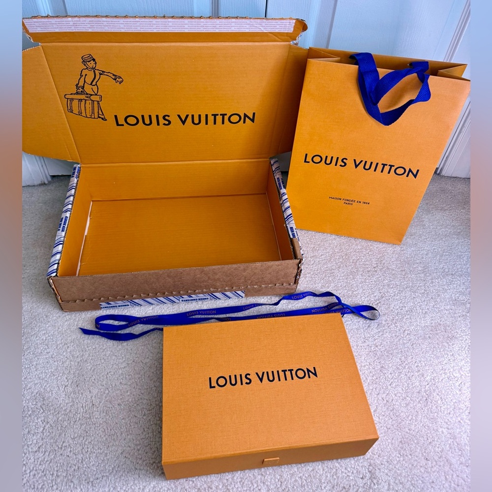 LOUIS VUITTON EMPTY GIFT BOX 10.5x7x3.5”, Ribbon And Shopping Bag Included
